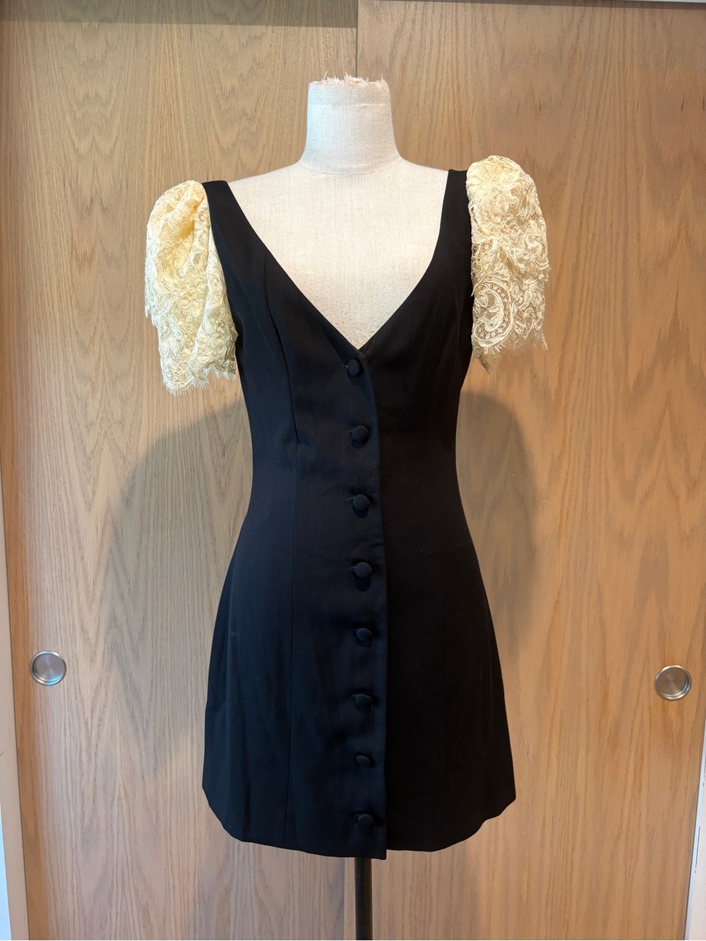 New For Love And Lemons Black Mini Dress with Cream Lace Puff Sleeves Sz Small